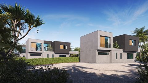 Mediterranean Charm in Calpe Welcome to this stunning villa in Calpe, where the beauty of the Mediterranean meets an exclusive lifestyle. This chalet, with a built area of 221 m², is designed to offer comfort and elegance in every corner, making it a...