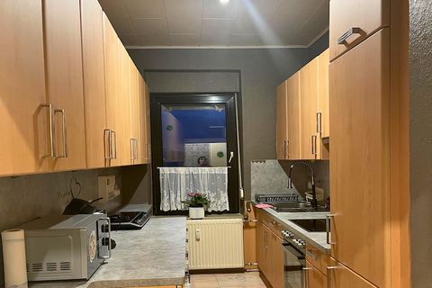 Welcome to your spacious countryside retreat in Pellingen, where comfort meets charm just a short drive from historic Trier. Perfect for families or small groups, this inviting apartment accommodates up to six guests and features a cozy living room w...
