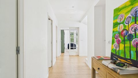 photo no. 1