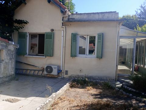 MAISON DE 55 m&#178;/ jardin de 330m&#178;/ La Penne sur Huveaune
