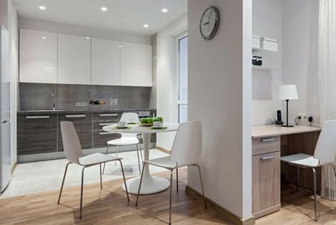 Mansfield, Nottingham Apartments, 21 one and two bed luxury apartments (sizes: 42 m2 - 66m2) Guide price: £107, 995 (119 954 Euro) Predicted yield: circa 6% Completion: Q4, 2022. Payment plan: 5% down, 30% paid monthly across build period. Mortgage a...