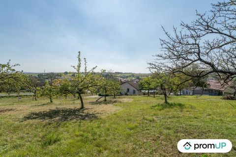 We offer for sale at the price of € 110,000.00, this large plot of 1,990.00 M2, an area allowing multiple possibilities of construction. The land is well maintained and has been the subject of an Urban Planning Certificate with favorable opinion atta...
