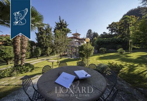 The luxury villa for sale on Lake Maggiore is an elegant period building constructed at the end of the 1800’s in late medieval style. The architectonic structure is gracefully positioned inside a beautifully designed 2000 m2 garden. The garden also f...