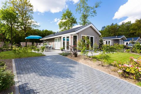This recreation park is hidden in the Gelderland woods, near the city of Apeldoorn. The perfect location for beautiful walking and cycling trips. The Hoge Veluwe National Park is approximately 8 km from the park. The children will also have a great t...