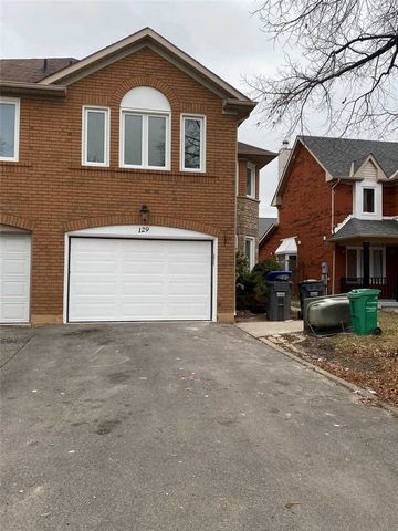 Beautiful 5 Bedroom And 3 Bathroom House For Rent In Brampton! Located In A High Demand Location Near Dixie And Sandalwood Parkway East. Convenient Location Near Grocery Stores, Schools, Public Transit, And Many More! Spacious Bedrooms With Walk--In ...