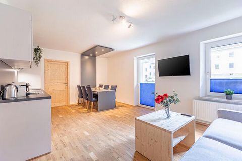 The Reichenstein Superior apartment is around 59 m² and has 2 bedrooms - 1 bedroom with a double bed - 1 bedroom with 2 single beds or 1 bunk bed and can accommodate up to 4 people. The pretty and modern accommodation offers great views of the mounta...
