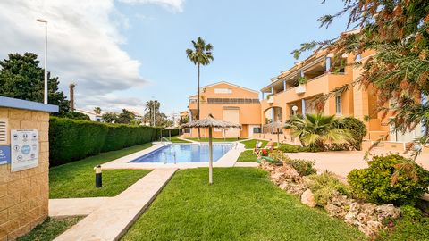 Located just a short walk from Javea's Cala Blanca, this exceptional 3 bed 3 bath ground floor duplex is ideal for full time living or to generate a rental income. The urbanisation is almost completely flat with a good sized communal pool and is with...