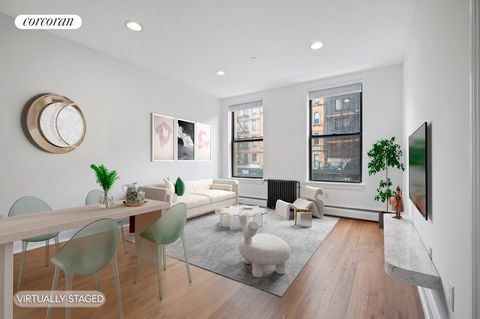 The Gateway Tower Condominium, a Luxury Condo -2098 Frederick Douglas Blvd, is perfectly situated three blocks from Central Park, Morningside Park, Columbia University, and Central Market, in the heart of the new restaurant row. Welcome to 2H - a lar...