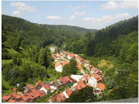 Vacances en famille dans une maison à colombages pour 2 à 4 personnes avec 2 chambres. Pas cher dans la ville médiévale à colombages de Stolberg, dans les montagnes du Harz.