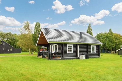 Holiday cottage in scenic surroundings at Hovborg. The house has a functional layout. A few minutes walk from the house is Holme A (stream) where you can both fish or rent a canoe and explore the scenic nature this way. There is a natural playground ...