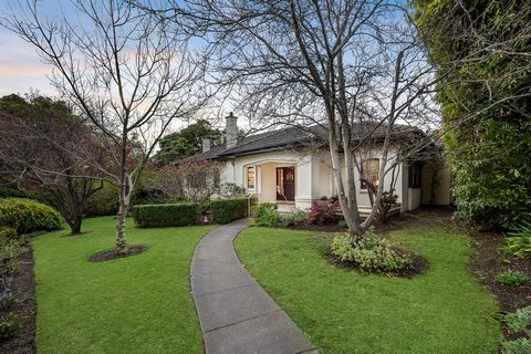 Evocative of its Art Deco origins, this immaculately presented 1930’s home has been carefully maintained and improved in the past to provide a comfortable family environment with a world of limitless potential. Nestled on a huge corner allotment of 1...