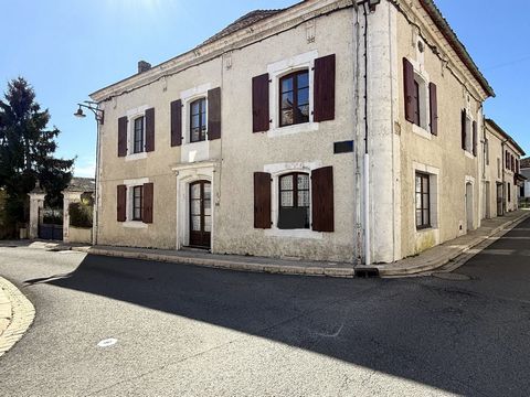 MAISON DE CARACTERE