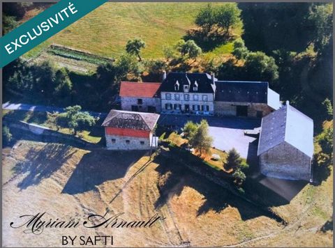 Grande Propriété avec dépendances puits Terrain de 4 ha