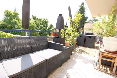 photo no. 10