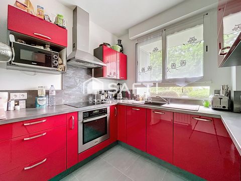 3 min RER A 3 pièces 71m² + 2 parkings en sous-sol