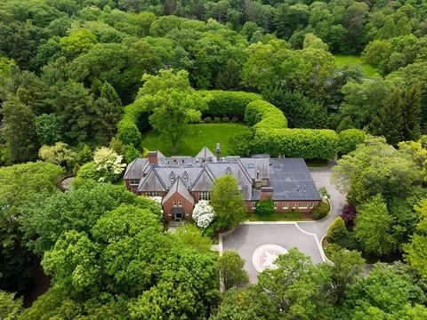 This spectacular residence, set on 4.5 acres in the prestigious Brookline Estate area, has been gut-renovated and is surrounded by private, scenic landscapes. The interior, distinguished by its grandeur and elegance, is adorned with intricate period ...