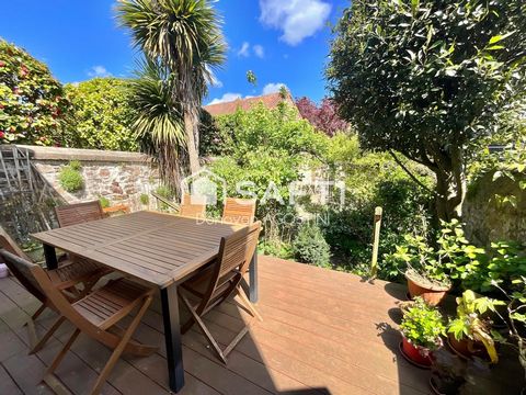Maison sur 2 niveaux, 2 chambres, un bureau, jardin, cave dans le pentagone