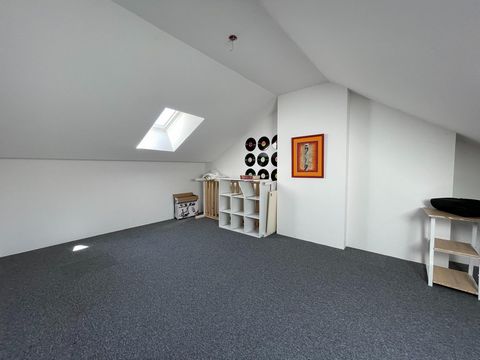 photo no. 10