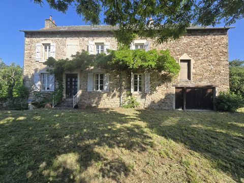 SEGALA-SUPERBE MAISON DE 1893 SUR UN TERRAIN DE7000M² AU CALME