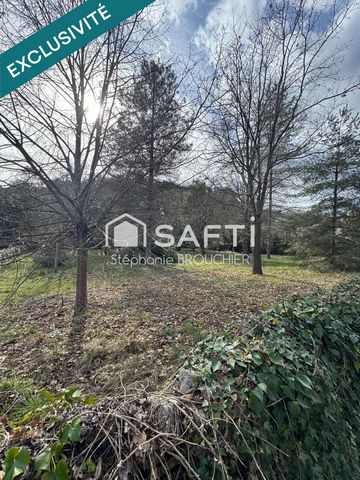 Terrain à batir 1235 m²