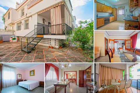 Descubra esta magnífica casa pareada, cuidadosamente distribuida en tres plantas de 60 m2 cada una, que ofrece amplio espacio y comodidad para familias. La planta baja cuenta con dos dormitorios, un trastero y un amplio garaje, aportando comodidad y ...