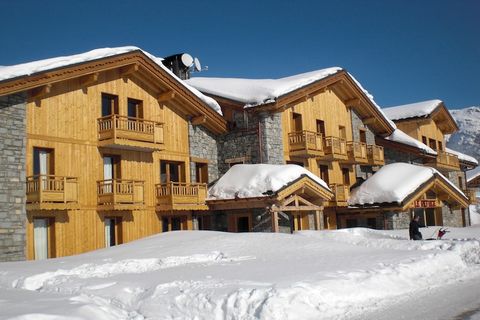 Charming Alpine Getaway with Mountain Views Nestled just 300m from the heart of La Rosière in the scenic Northern Alps, this Savoyard-style chalet apartment offers the perfect balance of luxury and comfort. With warm wooden accents, a cozy fireplace,...