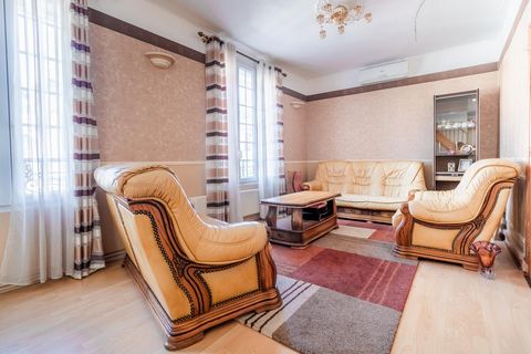 photo no. 1
