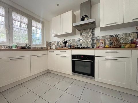 Jolie maison à vendre 4 pièces (45560)