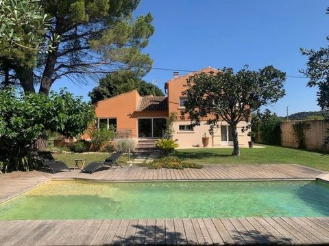 Coup de coeur ! Magnifique propriété dans un irréprochable sur plus d'un hectare de terrain