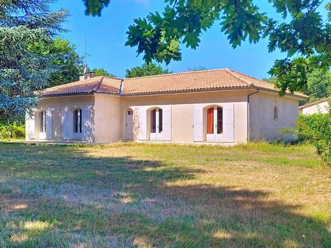 Maison 130 m2 sur terrain clos de 3600 m2 constructible