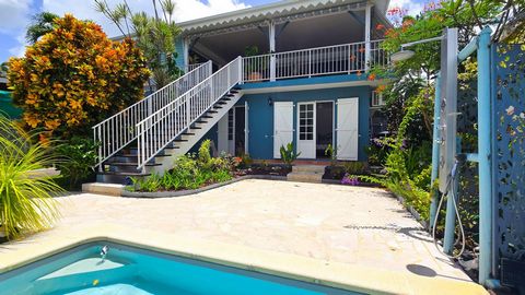 Grande villa, à 5mn de la plage à pied...