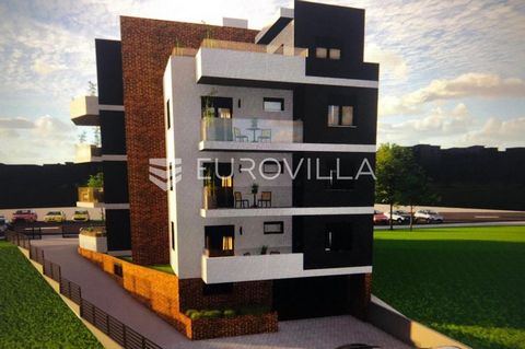 Zagreb, Ravnice, two bedroom penthouse in a new building, located on the third (last) floor of an urban villa with four apartments. Each floor has one apartment. The apartment consists of a hallway, living room, kitchen connected to the dining room, ...
