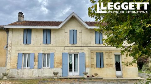 A16641 - Well-proportioned country house, set among the sloping Fronsadais vineyards, needs decorating and a small amount of renovation work. This working vineyard, with house, barns, meadows and outbuildings, is well established with local partners,...