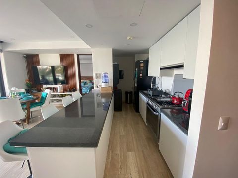 Apartment located in the best area of Cancun, between downtown and the hotel zone; in the most premium area of the city is this apartment with pleasant and modern views of Puerto Cancun. It has two bedrooms and is equipped with luxury furniture, elec...