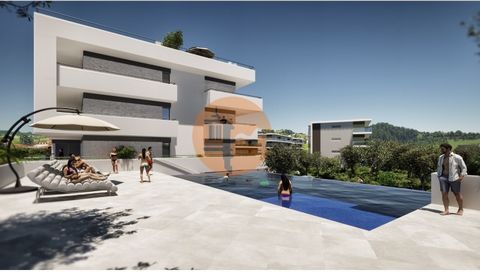 3-bedr. flat with 225.55 m2 of gross floor area, 159.30 m2 of living space, a 66.25 m2 balcony and 2 parking space, in a new residential condominium being built in Portimão - Vale do Lagar. Located in one of the quietest and most accessible areas of ...