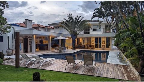 Portuguese: A Luxury Residence in Lago Norte, Brasília - DF It is with great pleasure that we present this magnificent high-end residence for sale in the prestigious Lago Norte, Brasília - DF. This is a unique opportunity for those seeking the ultima...