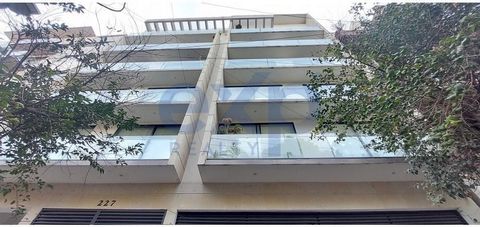 86-meter apartment located in Colonia Nápoles. Modern 6-year-old building. It has two large bedrooms. The master bedroom has a bathroom and dressing room. The high school with a closet. 2nd full bathroom. Spacious living room, semi open kitchen, with...