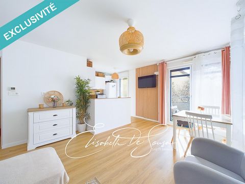 *** Vitry sur Seine - Rue Verte *** Proche du parc des Lilas, je vous propose ce superbe appartement dans une résidence récente, sécurisée et sous garantie décennale. Ce bien se compose de trois chambres ( 12m2, 11m2 et 9 m2), d'une salle de bains, d...