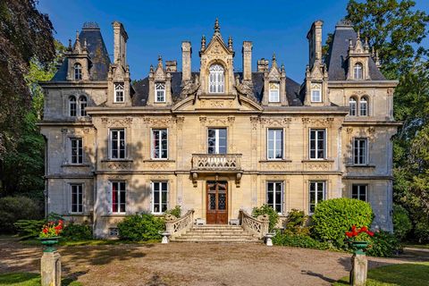 Bemerkenswerte neugotische Burg aus dem Jahr 1870, ideal gelegen im Calvados zwischen Land und Meer. Das Château de Carcagny liegt 5 Minuten von Bayeux und 20 Minuten von den Stränden von Arromanches-les-Bains und 2 Stunden von Paris entfernt. Mit ei...