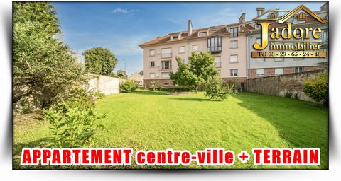 JADORE IMMOBILIER vous propose : RARE APPARTEMENT de charme en hyper centre, proche de toutes les commodités à pied (écoles, commerces, santé) L'appartement se compose : entrée, salle d’eau (douche, meuble vasque, wc) cuisine dinatoire équipée, salon...