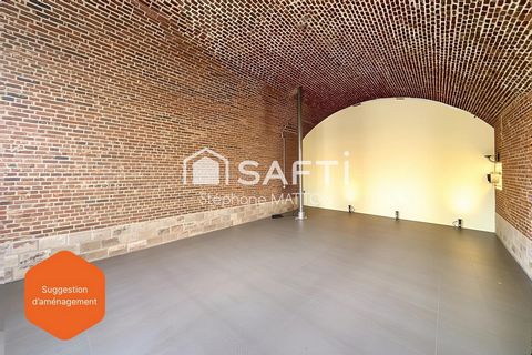 Local commercial avec cachet historique