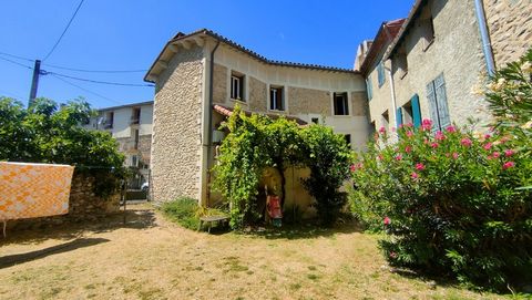 Dpt Pyrénées Orientales (66), à vendre CORNEILLA DE CONFLENT maison P4 de 96 m²