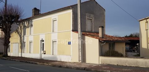 A vendre à JONZAC (17), Maison 6 pièces