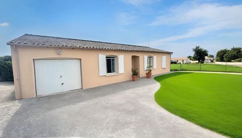 Maison de plain-pied avec vue dégagée sur la nature à vendre 4 pièces - 3 chambres CABARIOT (17)