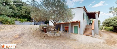 Maison provençale avec vue sur les hauteurs