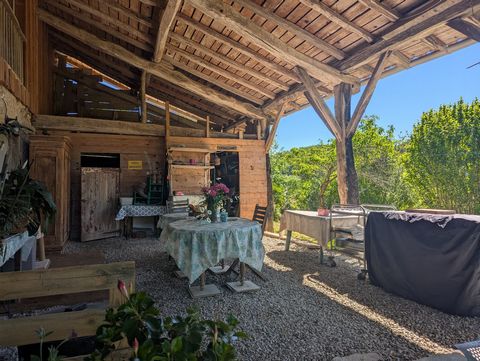 Maison individuelle de 170 m² sur 2400 m² de terrain
