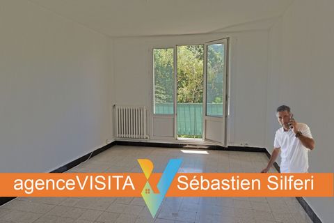 GAP, exclusivité, à proximité du centre commercial Leclerc dans une copropriété sécurisée avec stationnements intérieurs réservés aux copropriétaires, appartement lumineux et traversant 3 pièces d'une superficie de 58m2 au 2 ème étage offrant une jol...