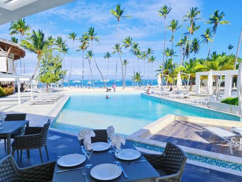 TE KOOP: LUXE APPARTEMENT AAN HET STRAND — Playa Bávaro, Punta Cana Toplocatie tussen Meliá en Barceló Resorts - prestigieuze Playa Coral-gemeenschap PRIJS: $ 556,000 USD Ervaar de Caribische levensstijl in dit elegante appartement aan het strand op ...