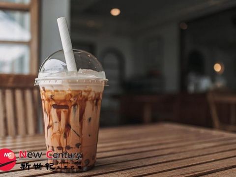 BUBBLE TEA & CAKE SHOP --MALVERN-- #7610731 Bubble tea/cake shop * LOCATED IN THE AFFLUENT AREA OF MALVERN, WITH A HIGH FLOW OF PEOPLE * $6,000 per week * Reasonable weekly rent, long-term lease for about 10 years * With three rooms * The same propri...