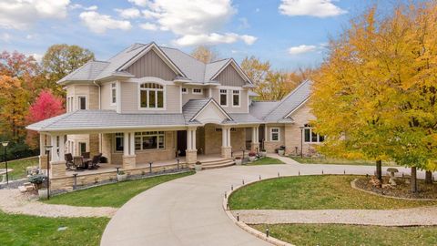 This property is an exceptional masterpiece with the finest in architectural design. It's spans an impressive more than 10,000 SF, nestled on a sprawling lot, offering privacy & tranquility. A blend of technology & elegance, this smart home is tailor...